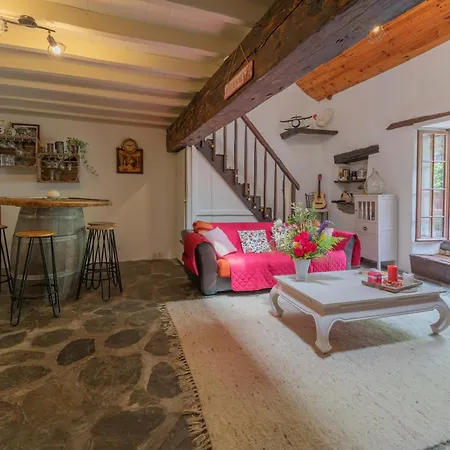 Montagnard Du Sarradeil Holiday home *